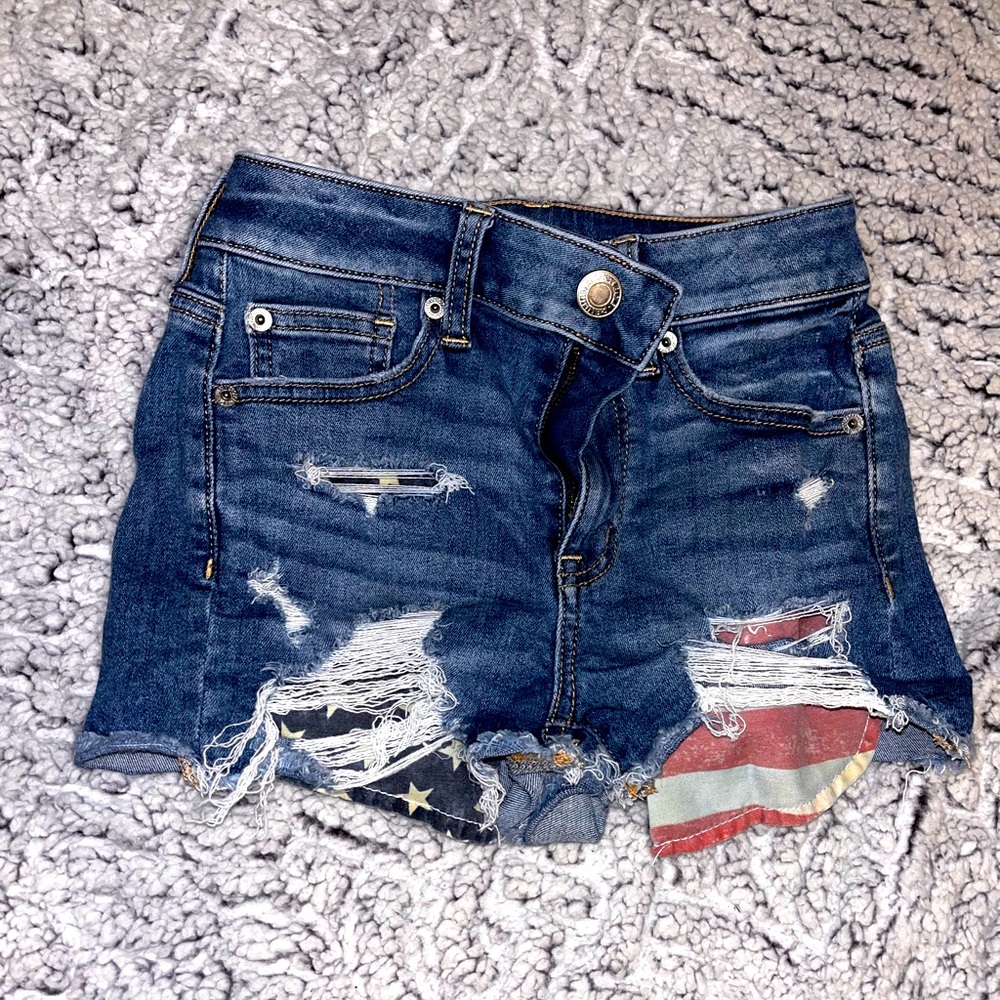 American eagle Americana distressed shorts.
